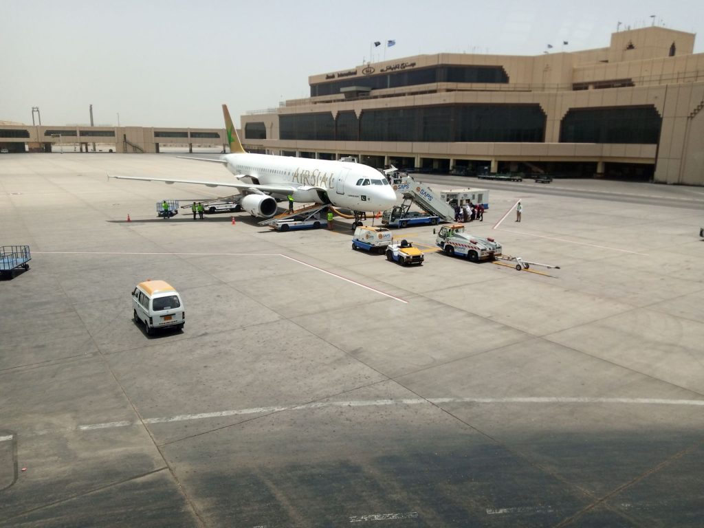 Madinah Karachi flights