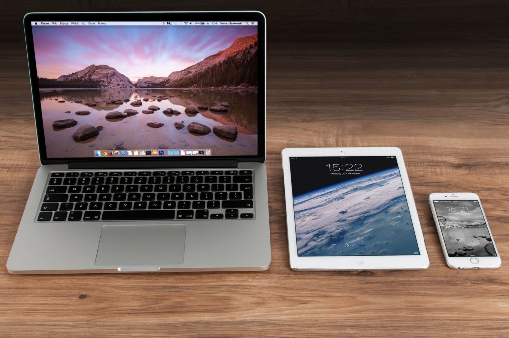 Apple event devices