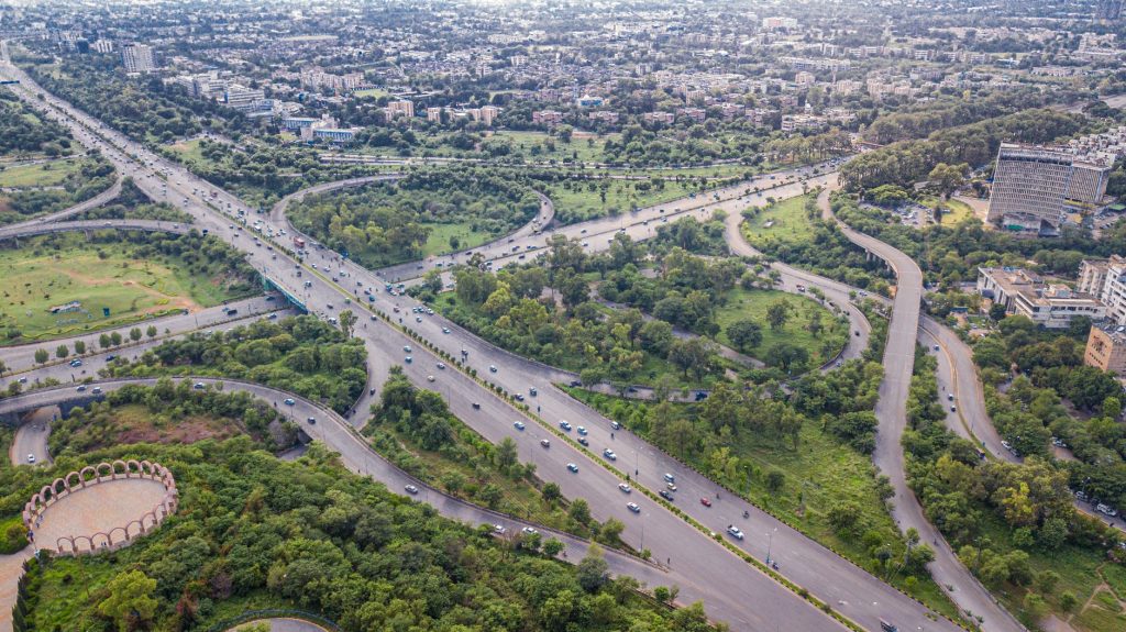 Yamuna Expressway apartments